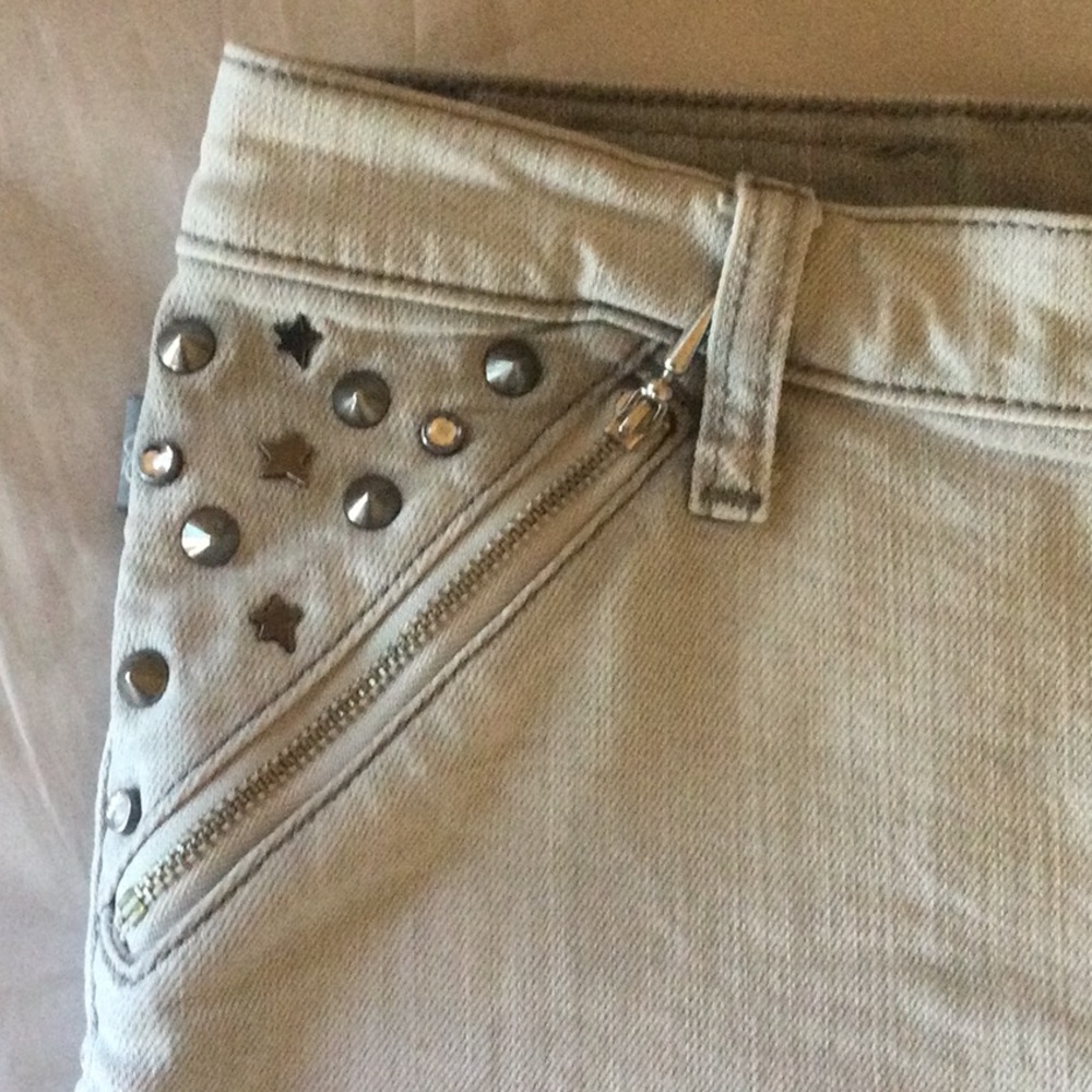 Rock & Republic Cutoff Jean Shorts Starrs & Studs!